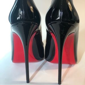 Brand new never been worn Louboutins